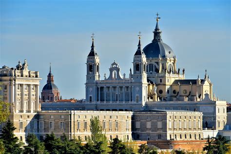 what is the capital of spain